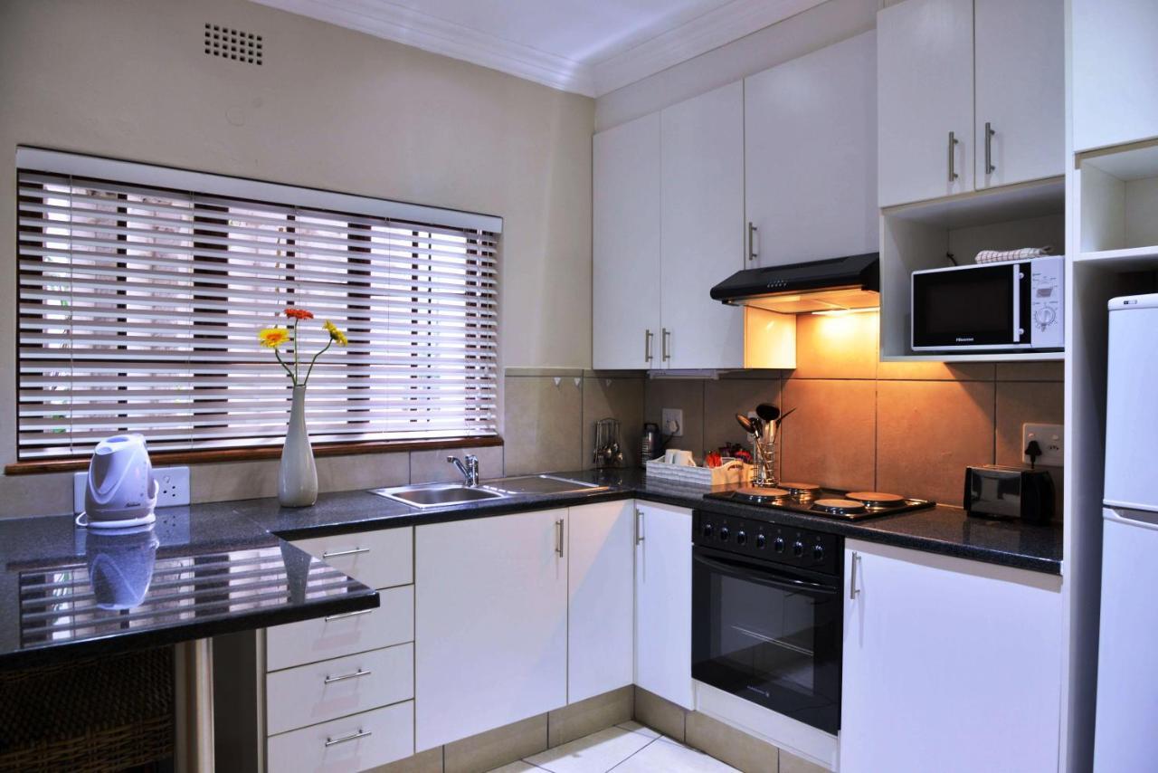 Rivonia Premier Lodge Johannesburg Bagian luar foto
